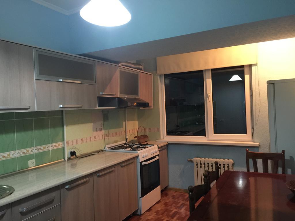 Bishkek Apartment Central Екстер'єр фото